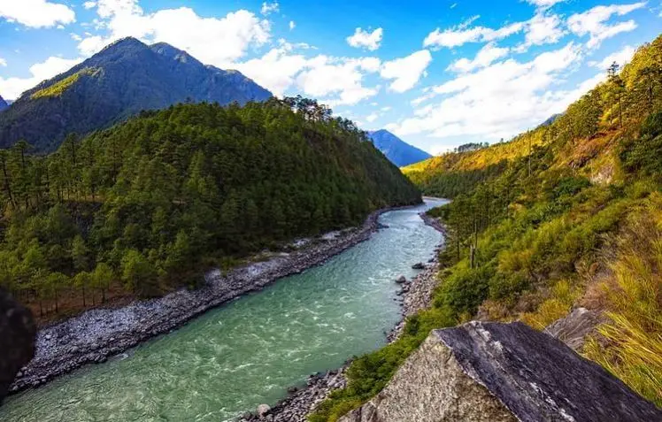 The Sunrise Trek – A Moment Worth the Journey