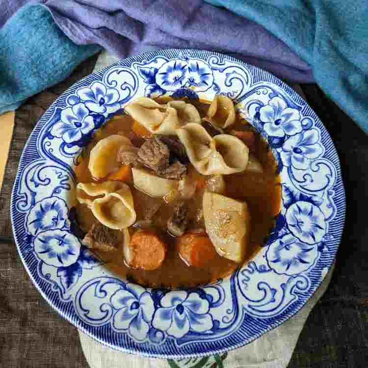 Chhutagi – Bowtie Pasta in Rich Gravy